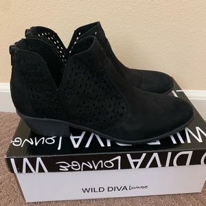 Nordstrom Rack | Cut Out Ankle boots/booties.